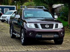 Bild des Angebotes Nissan Navara Pickup Double Cab PLATINUM 4X4