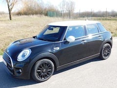 Bild des Angebotes MINI Cooper Cooper D Schwarz-Weiss //3.6l Verbrauch// TOP