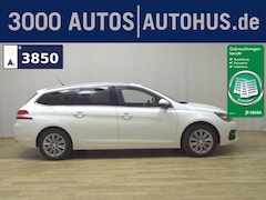 Bild des Angebotes Peugeot 308 1.5 BlueHDi 130 Active Navi AHK RFK ACC