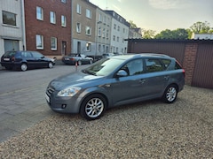 Bild des Angebotes Kia Ceed SW / cee'd SW 1.6 CRDi EX " TÜV NEU "