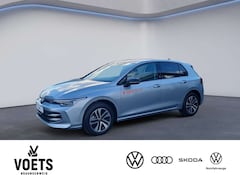 Bild des Angebotes VW Golf VIII Lim. Energy 1.5 eTSI DSG FrontAssist