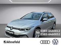 Bild des Angebotes VW Golf VIII Variant Life 1.5 eTSI DSG ACC LED