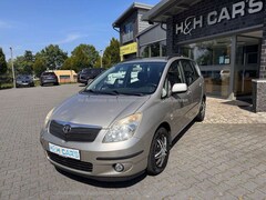 Bild des Angebotes Toyota Corolla Verso 1.6 Sol Klima PDC AHK