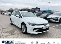 Bild des Angebotes VW Golf Life 1.5 eTSI DSG Life Navi LED ACC SHZ ACC