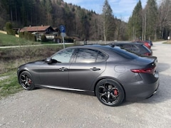 Bild des Angebotes Alfa Romeo Giulia 2.0 Turbo 16V AT8-Q4 Veloce