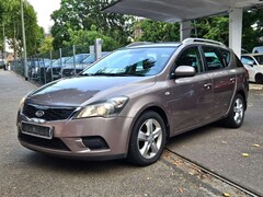 Bild des Angebotes Kia Ceed / cee'd Ceed 1.4 CVVT Vision GuterZustand Klima