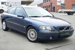 Bild des Angebotes Volvo S60 Lim. 2.4*AUTOMATIK*KLIMA*SHZ*TEMPOMAT*TÜV+SE