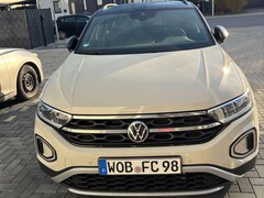 Bild des Angebotes VW T-Roc Style Design Pak. LED AppLink ParkAssist SHZ StHz.