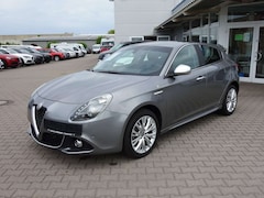 Alfa Romeo Giulietta Lusso TI *AUTOMATIK/LEDER/NAVI/DAB/SHZ*
