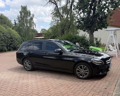 Bild des Angebotes Mercedes-Benz C 200 d T 9G-TRONIC