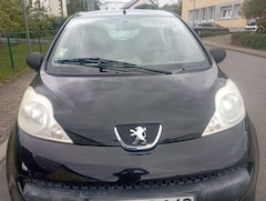 Bild des Angebotes Peugeot 107 Filou