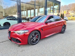 Bild des Angebotes Alfa Romeo Giulia 2.9 V6 Quadrifoglio