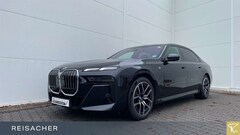 Bild des Angebotes BMW 740 d xDrive M Sport,SkyLou,AHK,DAPro.Sthz
