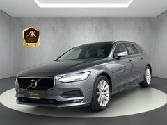 Bild des Angebotes Volvo V90 Momentum AWD*LED*ACC*R.KAMERA*PARK ASS.*NAVI