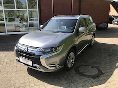 Bild des Angebotes Mitsubishi Outlander Plug-In Hybrid 2.4 4WD Top