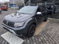 Bild des Angebotes Renault Duster Prestige TCe 130 2WD PDC Navi Klima Sitzheizung