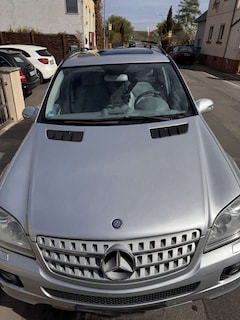 Mercedes-Benz ML 320 ML 320 CDI (164.122)