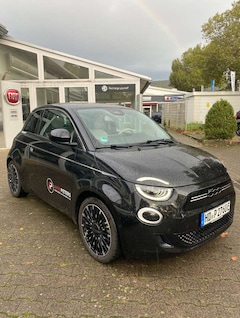 Bild des Angebotes Fiat 500e 42kWh by Bocelli - ab 359 Euro monatlich*