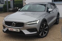 Bild des Angebotes Volvo V60 Cross Country Plus B5 AWD~Pano~Kamera~Sitzlu