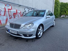 Bild des Angebotes Mercedes-Benz C 280 7G-TRONIC Avantgarde Sport Edition +