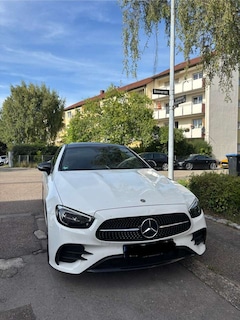 Bild des Angebotes Mercedes-Benz E 220 d Coupe 9G-TRONIC AMG Line/ Night Paket/ Burmester