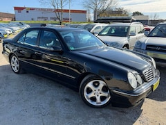 Mercedes-Benz E 200 *Aut*MFL*SitzH*Klima* TÜV NEU
