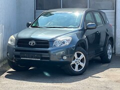 Bild des Angebotes Toyota RAV 4 *4x4*TEMPO*KLIMA*AHK*ALLWETTER*TÜV
