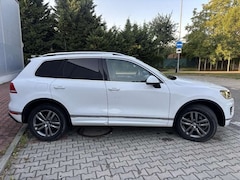 VW Touareg 3.0 V6 TDI SCR Blue Motion DPF Automatik