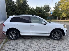 Bild des Angebotes VW Touareg 3.0 V6 TDI SCR Blue Motion DPF Automatik