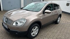 Bild des Angebotes Nissan Qashqai 2.0 Tekna aus 2.Besitz / Leder / Navi