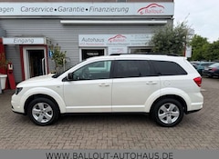 Fiat Freemont Black AWD*7-SITZER*KLIMA*CAM*AHK*TEMP*