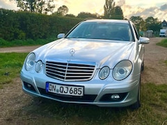 Bild des Angebotes Mercedes-Benz E 220 E 220 T CDI Automatik Elegance BusinessEDITION
