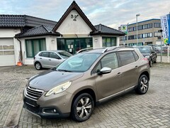 Bild des Angebotes Peugeot 2008 Allure NAVI TEMPOMAT KLIMAAURO PDC SHZ