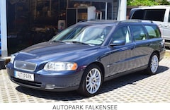 Bild des Angebotes Volvo V70 II KOMBI D5 KINETIC FACELIFT+SAUBER+EURO4