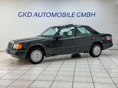 Bild des Angebotes Mercedes-Benz 230 E (W124)*E-Fenster*Schiebedach*H-Zulassung*