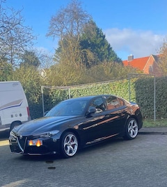 Bild des Angebotes Alfa Romeo Giulia Giulia Veloce 2.0 Turbo 206kW AT8-Q4 HIFI Sound