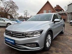 Bild des Angebotes VW Passat Variant 2.0TDI DSG Business*AHK*Navi*