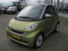 Bild des Angebotes smart forTwo Passion 1.0 MHD 52kW *Shzg+Servo+Navi*