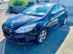 Bild des Angebotes Ford Focus Focus 1.6 TDCi ECOnetic Start-Stopp SYNC Edition