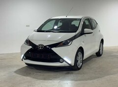 Bild des Angebotes Toyota Aygo x-play touch*Rückfahrkamera*Klima*Garantie