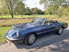 Bild des Angebotes Alfa Romeo Spider 1.6