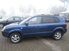 Hyundai TUCSON 2.0 GLS (2WD) Leder Sitzheizung BC ALU CD ABS ESP!