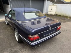 Bild des Angebotes Mercedes-Benz E 320