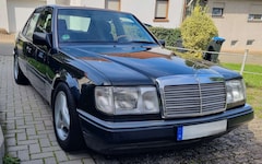 Bild des Angebotes Mercedes-Benz E 260 W124 Automatik Klima SSD Recaro Momo