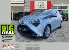 Bild des Angebotes Toyota Aygo 1.0 x-play Automatik Rückfahrkam*DAB*Klima