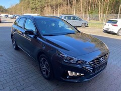 Bild des Angebotes Hyundai i30 cw Edition 30 Automatik
