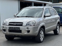 Bild des Angebotes Hyundai TUCSON 2.0 GLS