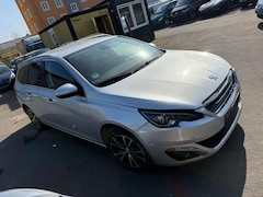 Bild des Angebotes Peugeot 308 SW BlueHDi 120 Stop