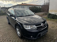 Bild des Angebotes Fiat Freemont Urban*7 Sitzer*AHK*SITZHZG*FREISPR*1.HD