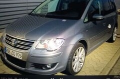 Bild des Angebotes VW Touran R-Line Edition, Automatik, Navi, Standheizung,